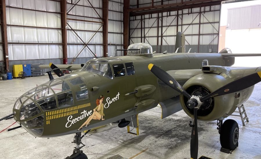 B 25 bomber executive suites madera warbirds