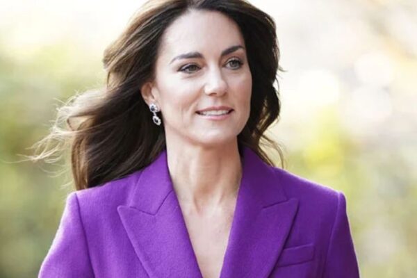 kate middleton is reportedly holding a crucial meeting